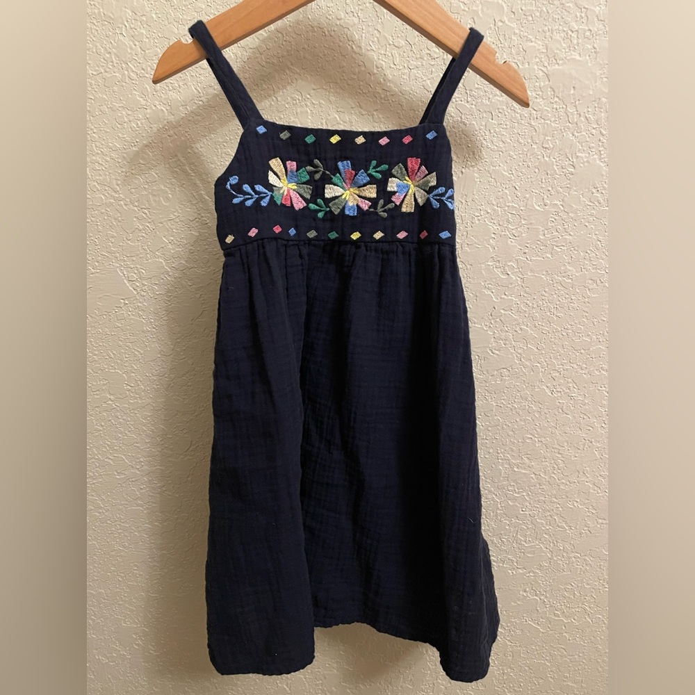 Baby gap twirl dress (4T)